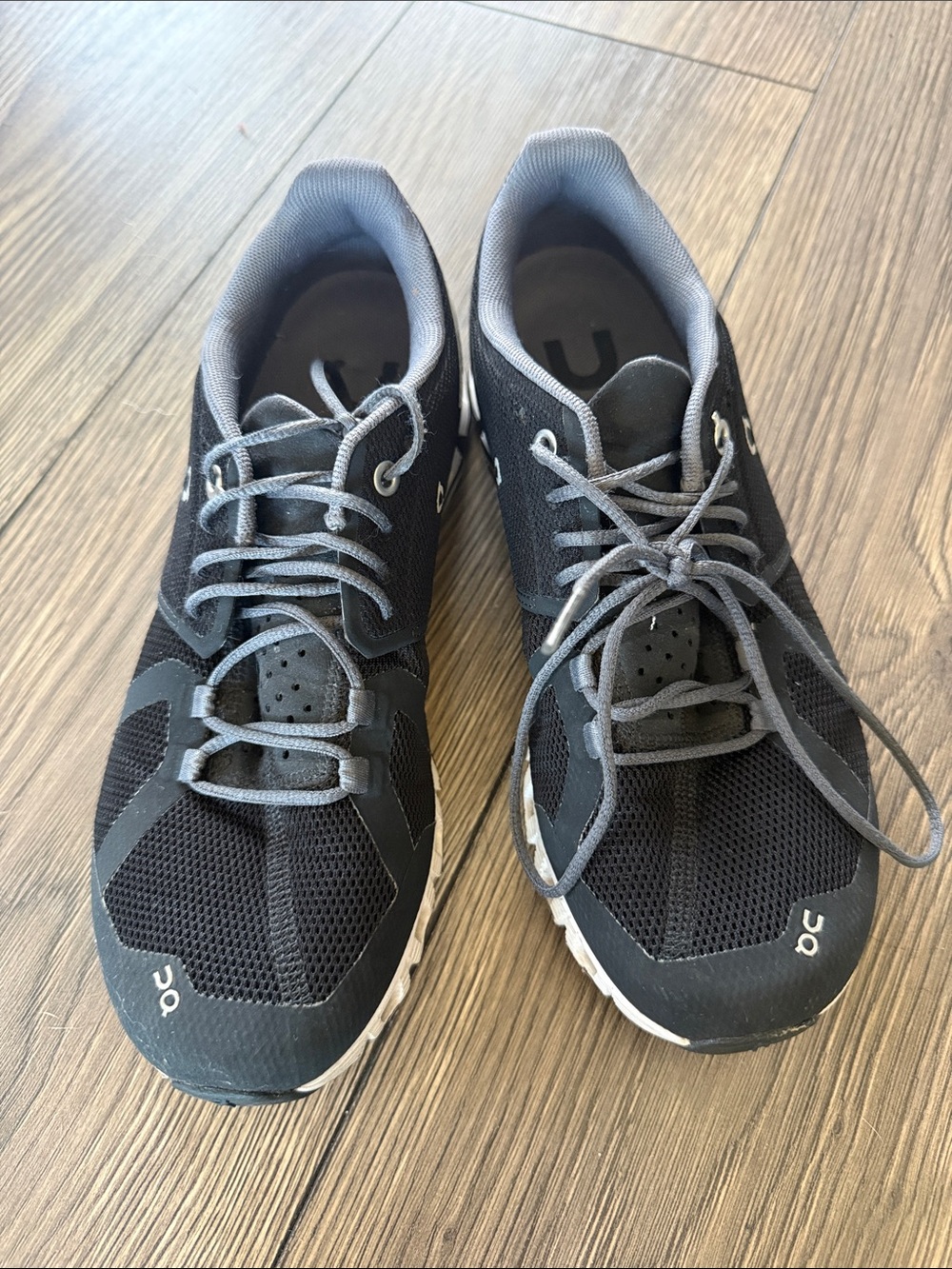 On Running Cloud Black Athletic Running Shoes Women’s US 7.5 EU 38.5